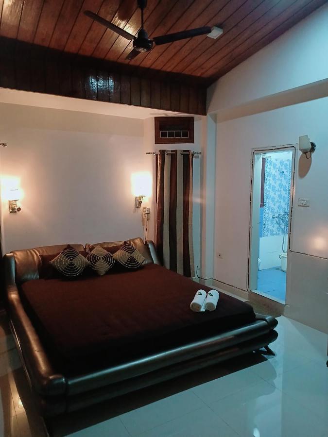 Apurba'S Pensione Dispur Guwahati Ruang foto